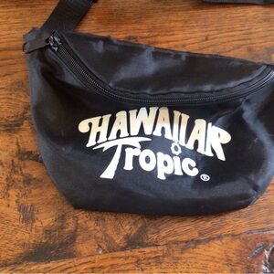 Vintage Hawaiian Tropic  Fanny Pack Black